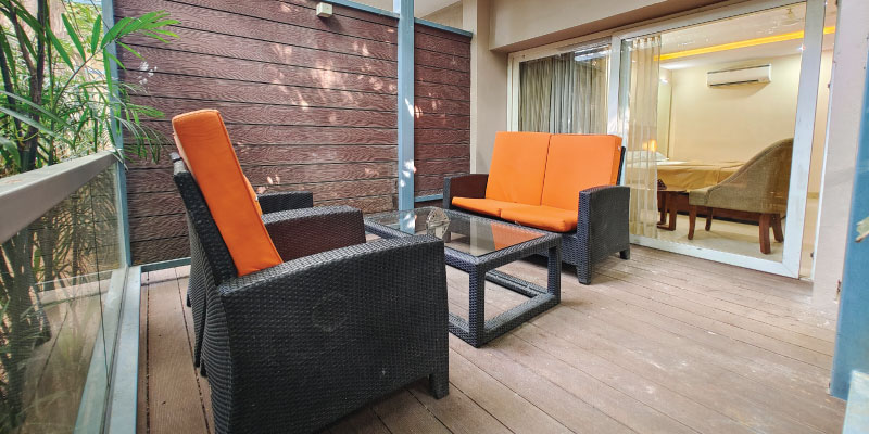 Executive Room Ground Level Deck /website/images/rooms/room-with-deck/room-with-deck-4.jpg